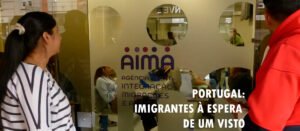 Imigrantes à espera de um visto